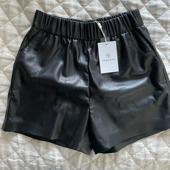 Anine Bing - Black Sofia Shorts - Brand New with Tage - Picture 2 of 5